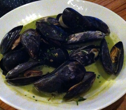 Mussels in Thai Cream Sauce